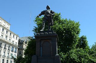 09 Statue Of Spanish Conquistador Juan de Garay Founder of Buenos Aires Near Plaza de Mayo Buenos Aires.jpg